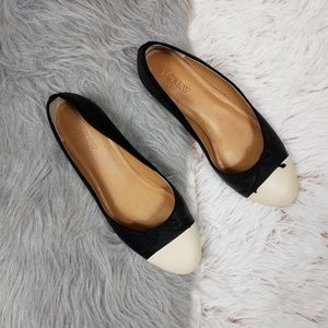 J. CREW Cream Black Cap Toe Leather Ballet Flats